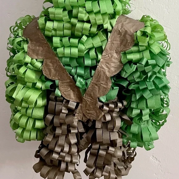 Plants V Zombie Gargantuan Pinata 20 x 12 x 6 - Picture 4 of 4